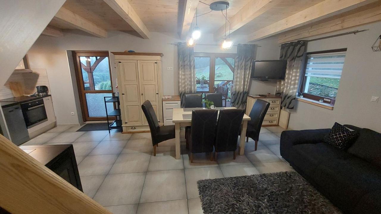 Zielony Zakatek Sosnowka Buitenkant foto